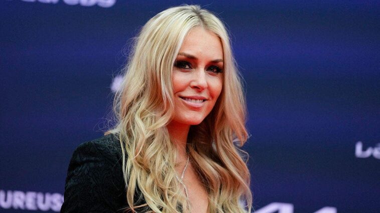 lindsey-vonn-turns-heads-by-her-pool,-gisele-snubs-tom-brady-&-the-ridiculous-fake-outrage-over-us-open-fans