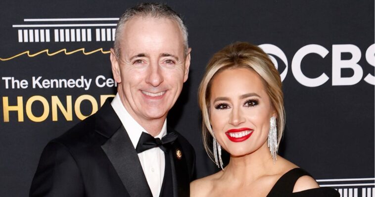 senior-fox-news-correspondent-marries-congressman,-with-cardinal-dolan-officiating