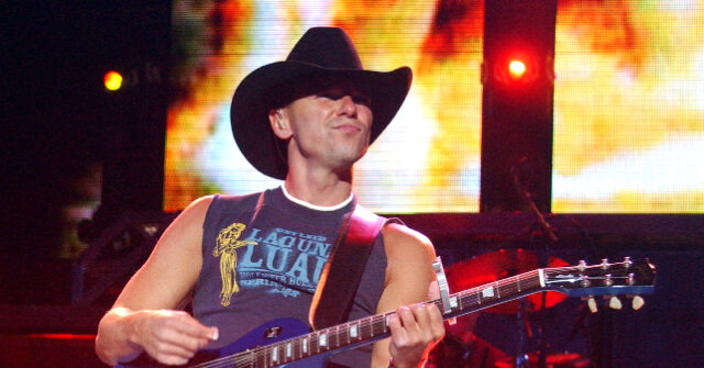 country-star-kenny-chesney:-not-‘my-place-to-use-my-stage’-to-‘tell-people-how-to-think-or-how-to-vote’