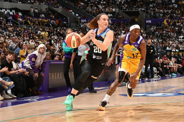 sabrina-ionescu-still-doesn’t-look-like-herself-after-liberty-return-—-with-benching-the-latest-sign