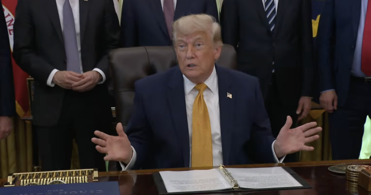 trump-blasts-outgoing-uk-prime-minister-keir-starmer,-says-he-“really-hurt-himself”-on-immigration-and-energy-“this-was-not-winston-churchill-we’re-dealing-with”