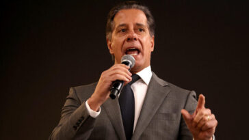 los-angeles-unified-school-district-superintendent-resigns-after-federal-investigation