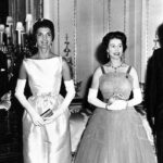 jackie-kennedy-was-unimpressed-by-buckingham-palace-until-queen-elizabeth’s-advice-changed-everything:-author