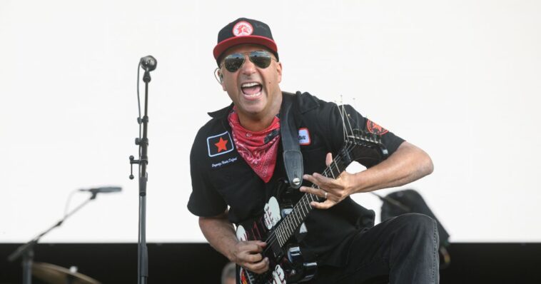rage-against-the-machine-guitarist:-artists-who-don’t-share-political-views-belong-in-‘extra-hot-layer-of-hell’