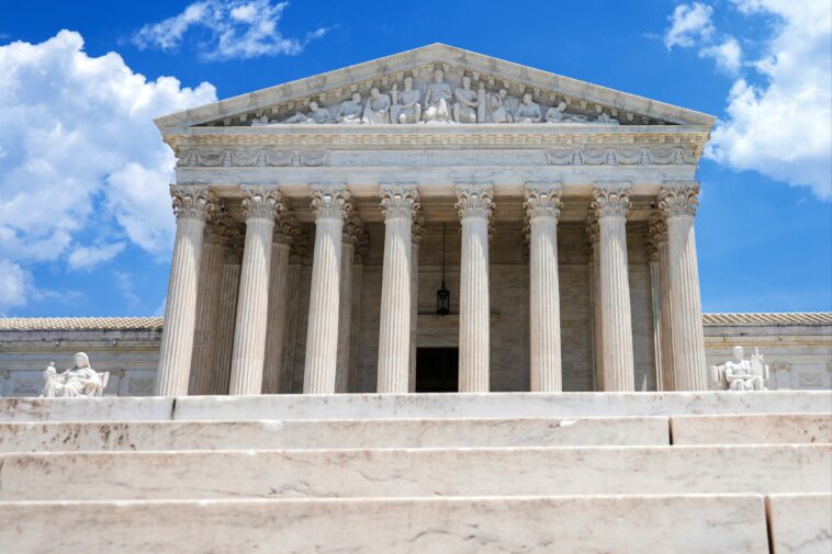 supreme-court-sides-with-trump-admin-in-green-card-holders-immigration-case