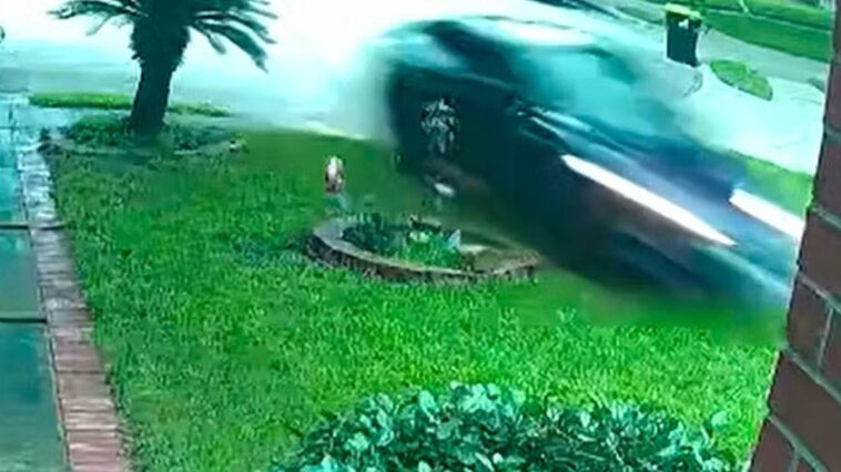 watch:-insane-video-shows-70-mph-tesla-slam-into-grandmother’s-home