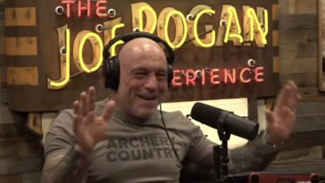 lol!-“i-go-what-the-f*ck”-–-joe-rogan-says-he-told-trump-“i-hope-we-don’t-die-in-a-terrorist-attack,”-and-trump-said-“we-gotta-go-somehow”-(video)