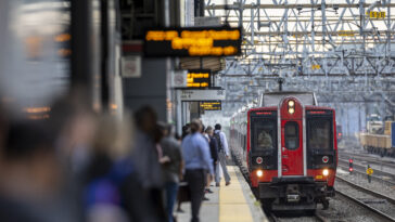 some-metro-north-riders-will-get-slapped-with-another-5%-rate-hike-—-just-as-station-closures-hit