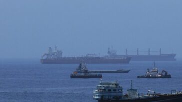 ship-trackers-see-more-vessels-passing-through-strait-of-hormuz