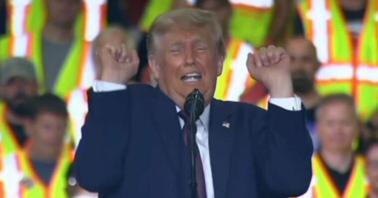 must-watch:-trump-hilariously-roasts-transgender-weightlifters-during-pennsylvania-rally