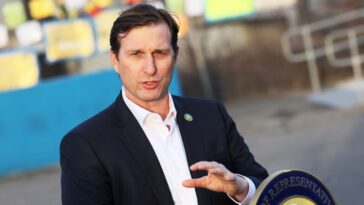 coffee-shop-in-nyc-in-full-retreat-after-hateful-attack-on-jewish-congressman-backfires-in-every-way-possible