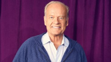 kelsey-grammer-sends-message-to-trump-detractors-obsessed-with-reflecting-pool,-shares-prayer-for-country