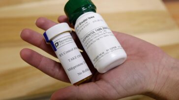 blue-state-shield-laws-allowed-330k-abortion-pills-to-be-sent-to-abortion-ban-states,-pro-life-group-finds