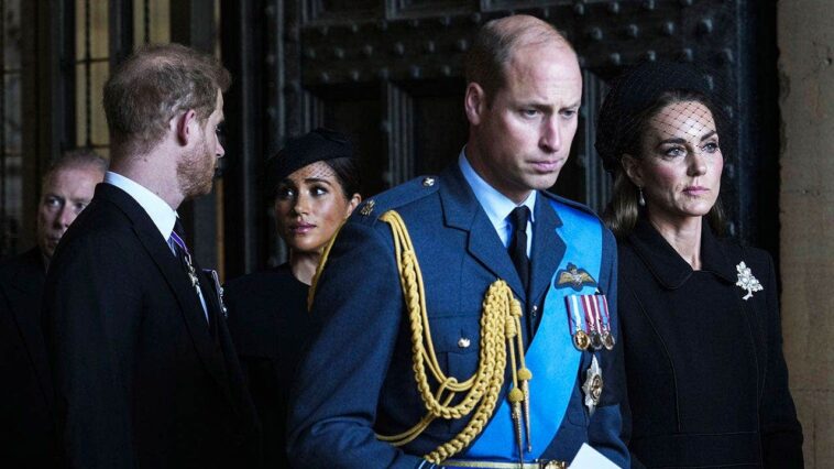 prince-william’s-door-is-‘bolted-shut’-as-prince-harry-plans-uk-return-with-meghan-markle,-children:-expert