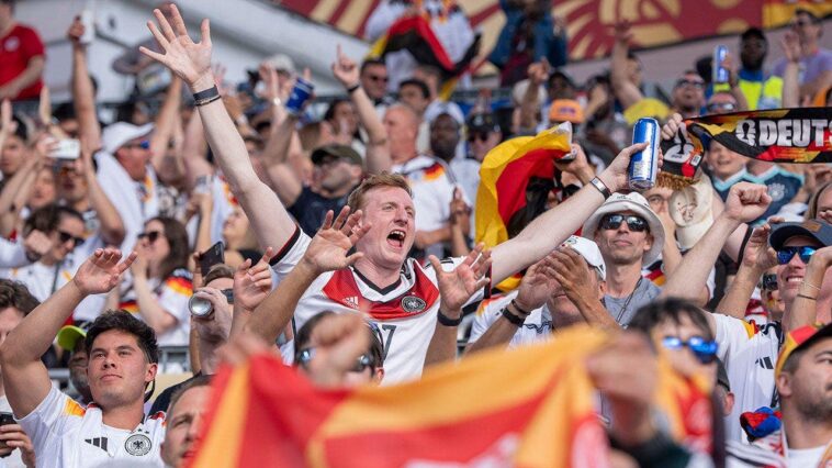 epic-golf-trip,-german-soccer-fan-freddy-stunned-by-small-town-ohio-in-cup-travels,-sofia-vergara-stops-&-meat