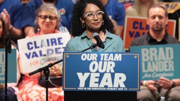 watch:-socialist-flees-interview-—-then-goes-on-to-win-primary