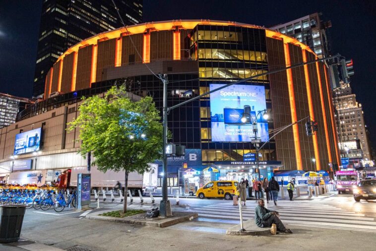 witnesses-in-shock-after-father-of-two-falls-to-his-death-at-new-york-concert