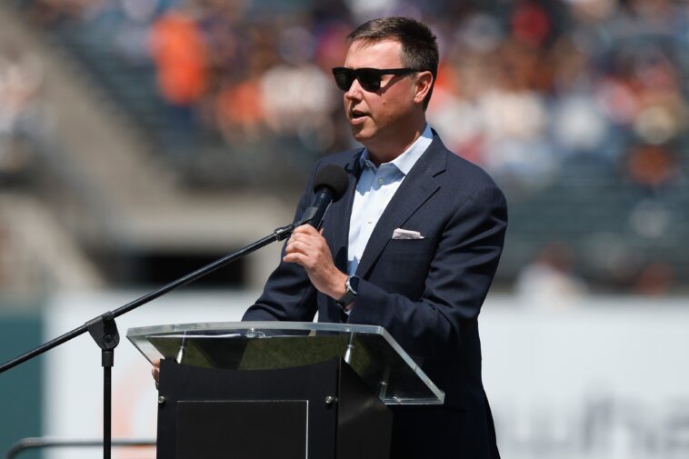 dave-flemming,-longtime-espn-play-by-play-voice,-quietly-splits-with-network