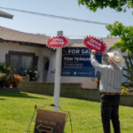 sales-of-new-homes-unexpectedly-plunge