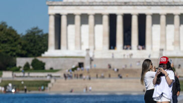 report:-reflecting-pool-seen-‘looking-good’-after-algae,-alleged-vandalism