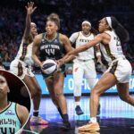 betnijah-laney-hamilton-trying-to-find-her-groove-with-liberty-future-hanging-in-the-balance