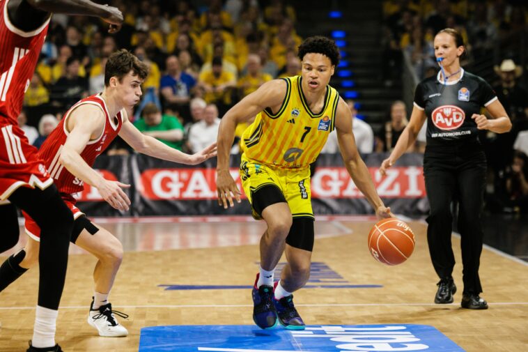 knicks-take-german-guard-jack-kayil-in-second-round-for-first-pick-of-2026-nba-draft
