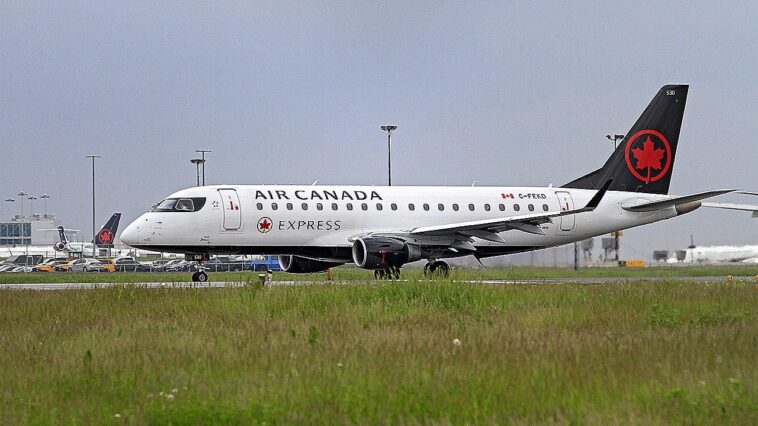 air-canada-flight-with-61-passengers-diverts-to-boston-after-captain-is-removed-from-cockpit-midair