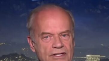 kelsey-grammer:-trump’s-reflecting-pool-critics-have-been-‘consumed-by-hatred’