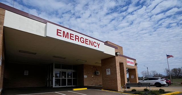 sen.-josh-hawley-introduces-bill-to-fund-emergency-rooms-in-rural-america:-‘lost-too-many-nationwide’