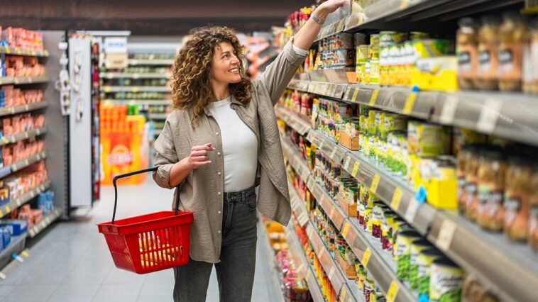 chefs-reveal-their-favorite-grocery-stores-and-where-shoppers-can-save-the-most-money