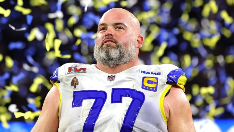 former-nfl-star-says-he-‘would-definitely-be’-frustrated-with-nfl-letting-fifa-bring-grass-to-turf-fields