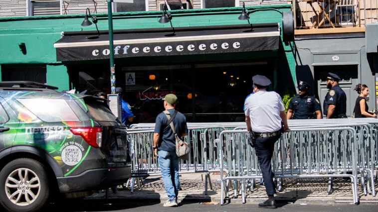 protesters-gather-outside-coffee-shop-that-banned-jewish-congressman-over-israel-support