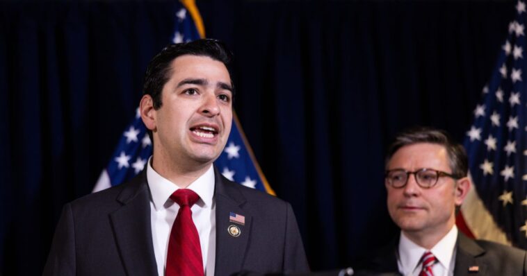 house-advances-bipartisan-bill-to-make-tech-giants-pay-ai-data-center-power-costs