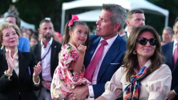 sean-duffy-rejects-modern-career-culture-at-america-250-event:-‘get-married-and-have-lots-of-kids’