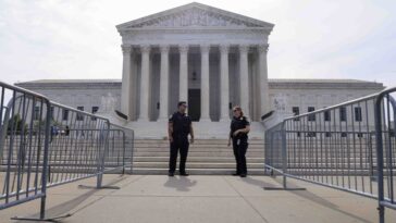 supreme-court-strikes-down-hawaii-law-requiring-permission-to-carry-guns-in-stores-and-hotels