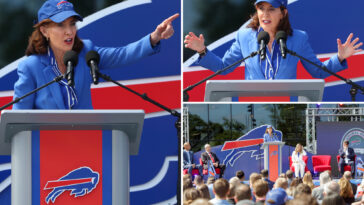 kathy-hochul-attempts-to-lead-buffalo-bills-chant-and-gets-crickets-in-excruciatingly-embarrassing-moment