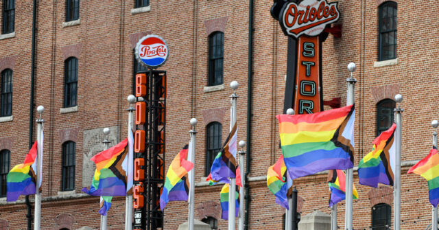 fans-accuse-orioles-of-‘grooming’-young-fans-with-drag-queen-‘guest-splasher’-for-pride-night