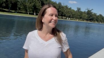 exclusive:-“it’s-not-political.-it’s-just-science”-–-greenwater-services-explains-how-their-company-is-killing-algae-in-the-reflecting-pool-as-democrats-lose-it-(video)