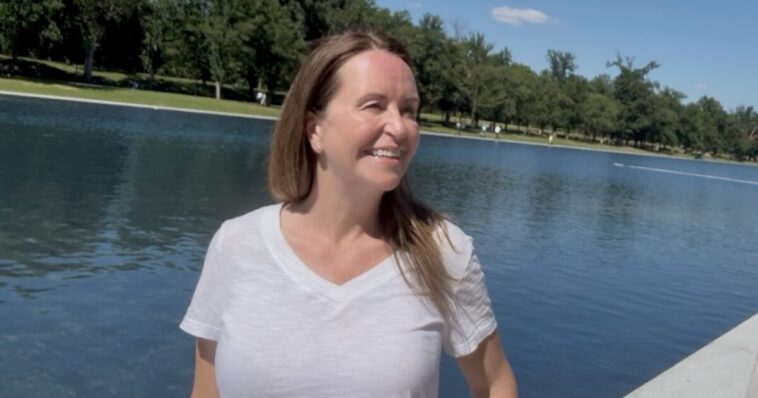 exclusive:-“it’s-not-political.-it’s-just-science”-–-greenwater-services-explains-how-their-company-is-killing-algae-in-the-reflecting-pool-as-democrats-lose-it-(video)