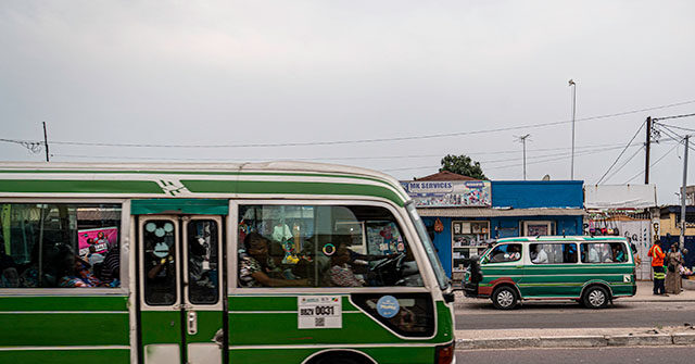 report:-dr-congo-uses-public-transportation-to-move-ebola-samples