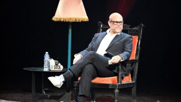 alton-brown-reveals-the-one-childhood-snack-he’d-include-in-his-ideal-last-meal