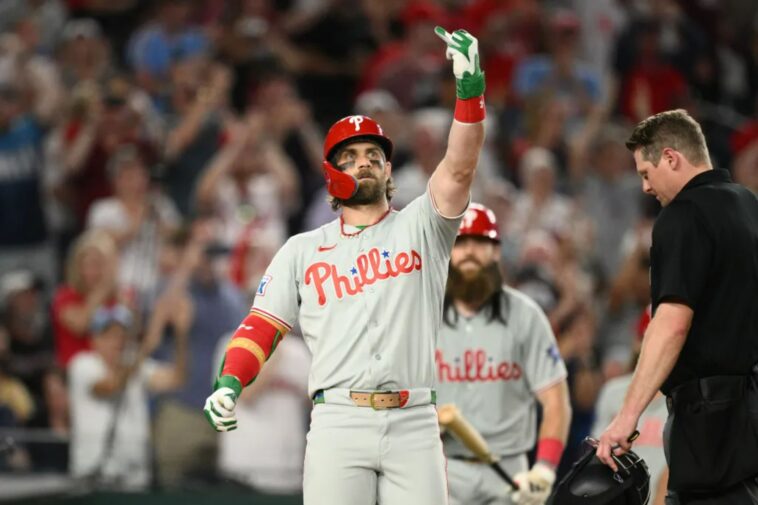 bryce-harper-explains-finger-gesture-after-‘weird’-abuse-from-nationals-fans