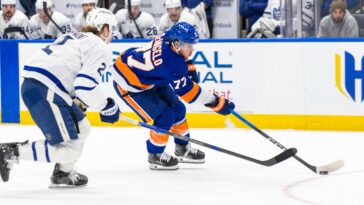 islanders-reward-tony-deangelo-with-two-year,-$4.5-million-contract