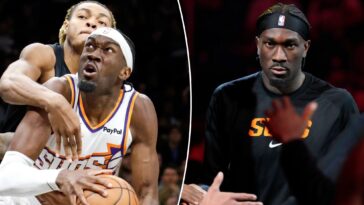suns-re-signing-starting-center-mark-williams-to-fully-guaranteed-deal