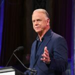 ex-nfl-quarterback-boomer-esiason-says-what-everyone’s-thinking-on-caitlin-clark-abuse-–-it’s-racial