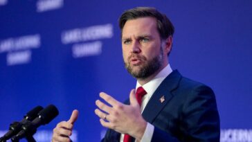 watch:-jd-vance-has-hilarious-‘note-to-protesters’-yelling-at-him-in-a-foreign-language