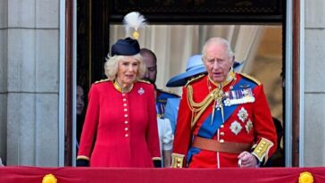 not-fit-for-a-king:-charles-iii-leaving-buckingham-palace-after-lavish-refurbishment