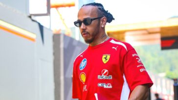 f1-star-lewis-hamilton-reveals-that-he-suffered-a-serious-neck-injury-in-a-testing-crash