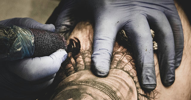 video:-florida-tattoo-shop-takes-heat-for-calling-military-a-‘bunch-of-war-criminals’