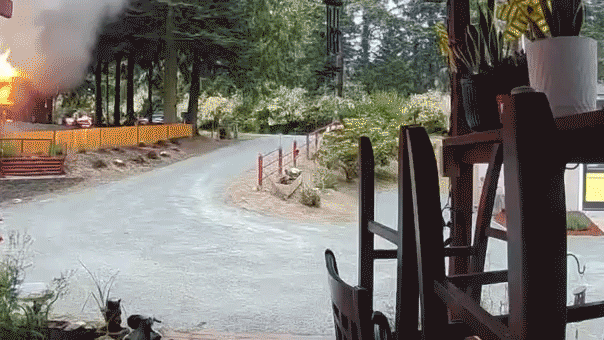 hundreds-of-pounds-of-fireworks-explode,-destroying-homes-and-injuring-firefighters